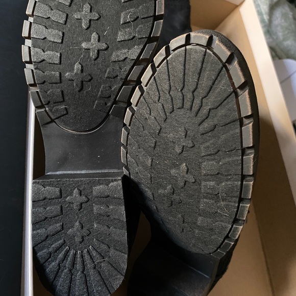 Women’s boots - Picture 3 of 4